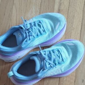 Hoka Bondi 8